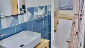 Apartment, 1 Bedroom | Bathroom - Happy Days! Cozy Roma Retreat Private Apartment in Heart of the City (Rome)
