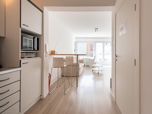 Private kitchen - Apartment With Side sea View (Ostend)