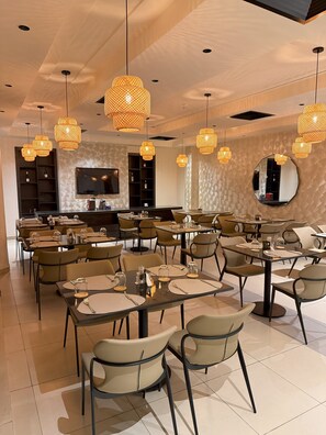 Daily English breakfast for a fee - George Residence TLC (Lekki)