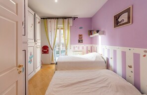 Apartemen | 2 kamar tidur dan Wi-Fi gratis