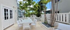 Biệt thự | 4 phòng ngủ 