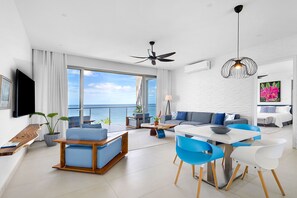 Villa - Santosha Whitehouse JM - 10 Bedroom Villa w Private Beach (Whitehouse)