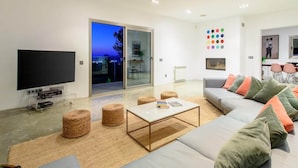 House | Living room