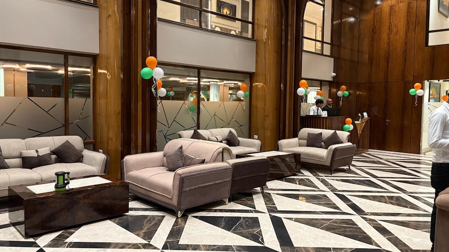 Nirvana Grand Hotel & Resort