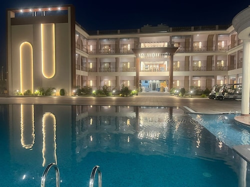 Nirvana Grand Hotel & Resort