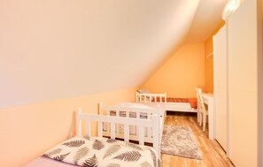 Strykejern/-brett, reiseseng for barn, wi-fi (inkludert) og sengetøy