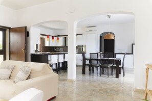 Villa | 2 bedrooms - Villa Alexander con Piscina by Wonderful Italy (San Vito dei Normanni)