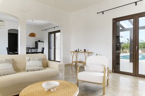 House | 2 bedrooms - Villa Alexander con Piscina by Wonderful Italy (San Vito dei Normanni)