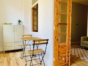 Dining - Casa Mouzi - Matosinhos (Matosinhos)