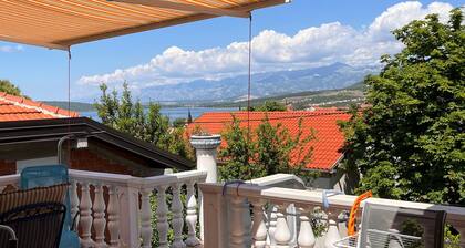 Stunning apartment in Gornji Karin