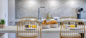 #HE | The Golden Escape 🪙 | Ile Verte, luminous, renovated