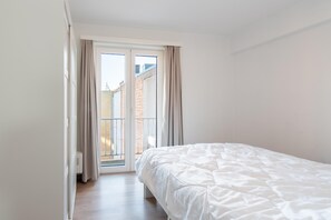 2 bedrooms