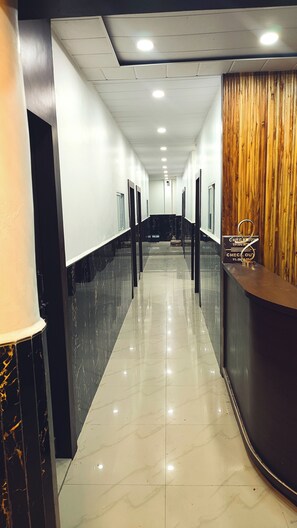 Reception - taj plaza paying guest house (Varanasi)