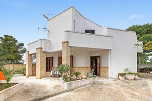 Family Villa, Multiple Bedrooms, 2 Bathrooms (Salento Sweet Home Sea View) | Exterior - Salento Sweet Home Sea View (Lecce)
