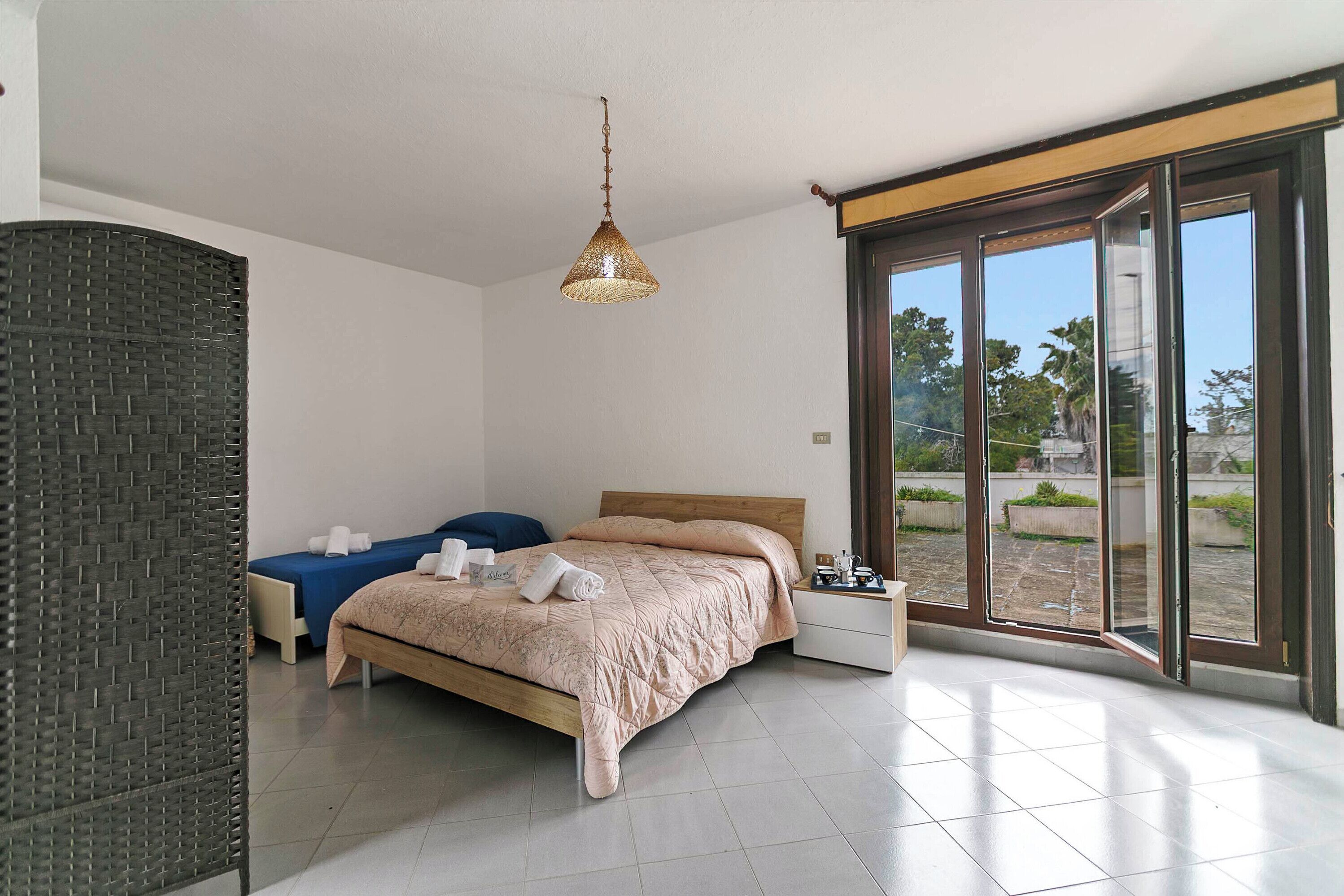 4 habitaciones, wifi gratis y ropa de cama 
