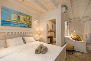 Deluxe Studio, City View | Free WiFi