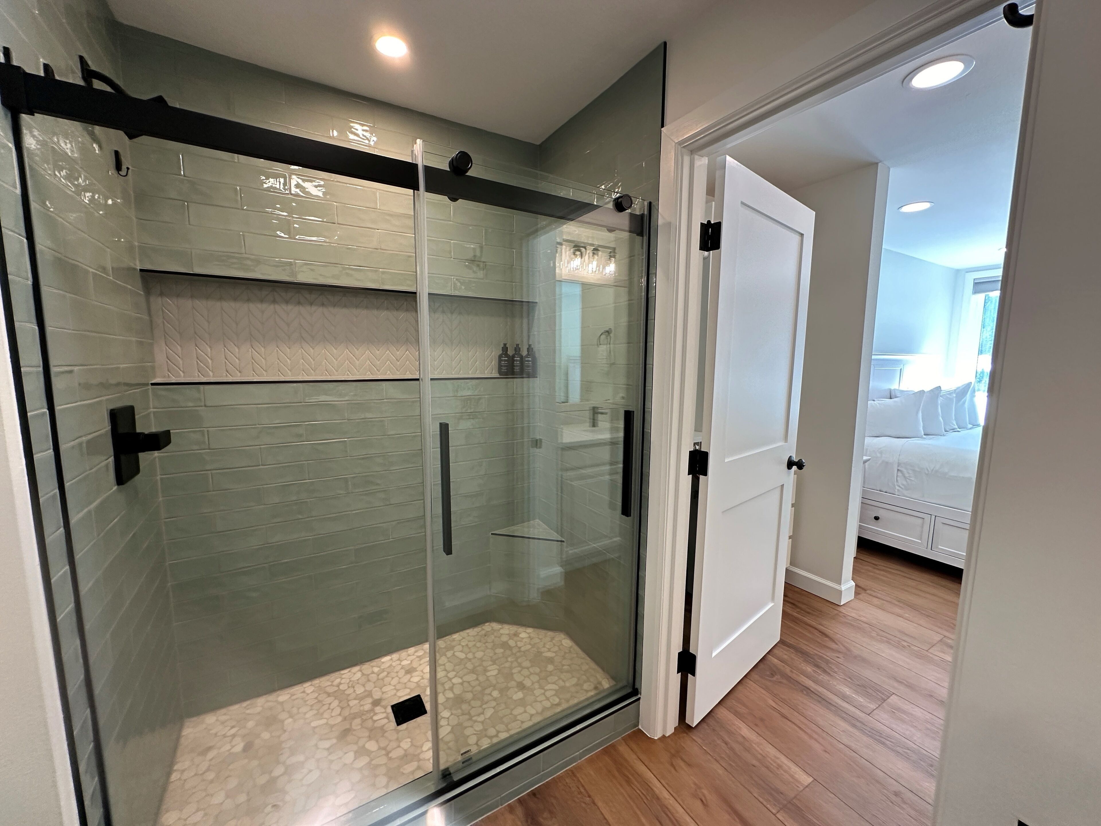 Condo, 1 Bedroom | Bathroom | Towels, shampoo