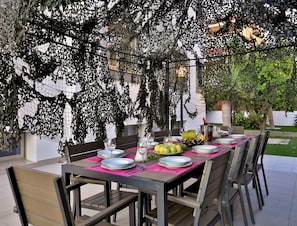 Villa | Restaurantes
