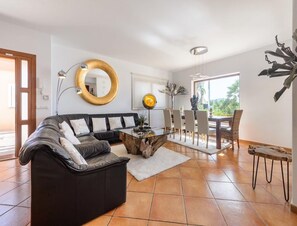 Villa | Living room
