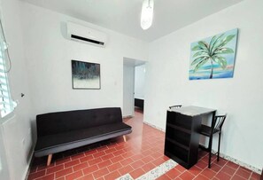 TV - Sweet Sunset II- Rompeolas Beach (Aguadilla)