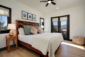 4 bedrooms, iron/ironing board, WiFi, bed sheets - X2747 | Recently Updated | Winter Shuttle | Close to Ski Area (Steamboat Springs)