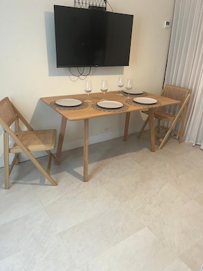 Dining - Cosy apartment heart of Germain de pres Odeon in spanish (Paris)