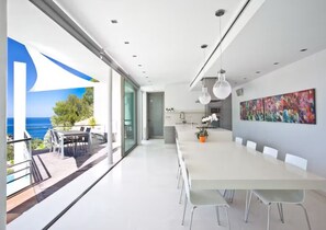 Villa | Dining - Appealing Villa With Private Terrace (Sant Josep de sa Talaia)