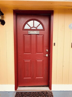 Exterior detail - Charming 2-bedroom house with AC, WiFi in tranquil Conway (Conway)
