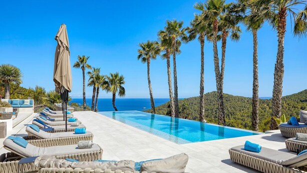 Villa | Basseng