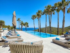 Villa | Pool | Indoor pool, outdoor pool - Exclusive Villa on White Isle (Llucmajor)