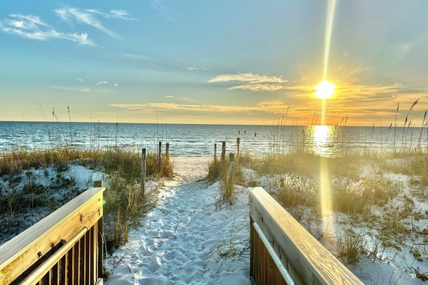 Una spiaggia nelle vicinanze