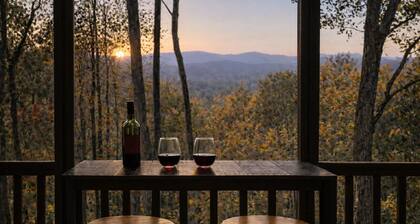 Easy Access âąMtn Viewâą Hot Tubâą Poolâą Game Roomâą Porchâą WildlifeâąMinutes to Town