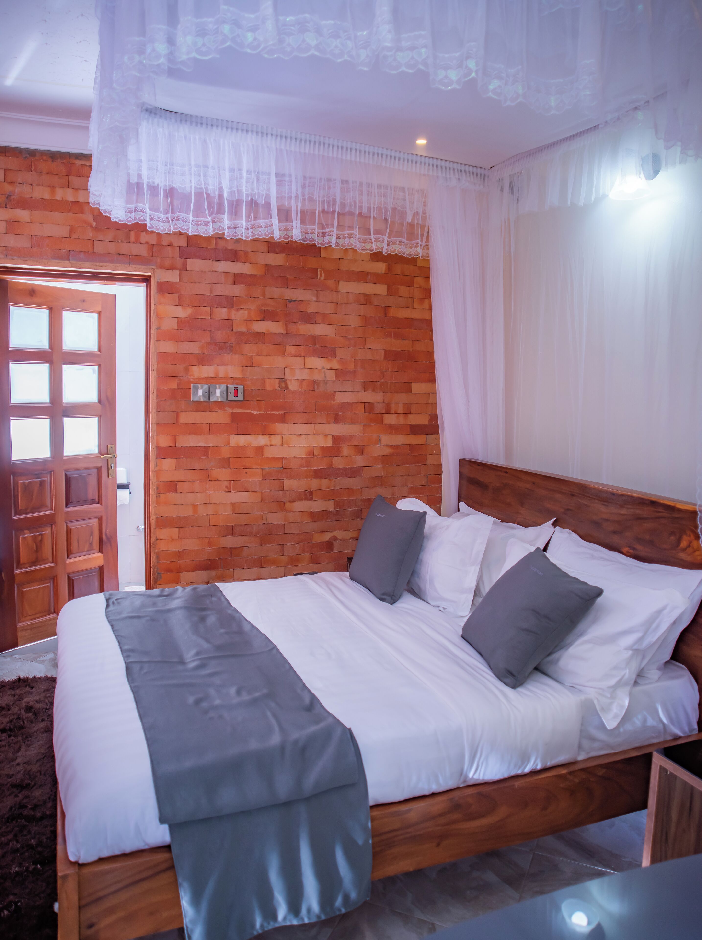 6 sovrum, strykjärn/strykbräda, wi-fi och sängkläder