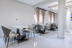 Restaurant - Capital 11 Hotel (North Legon)