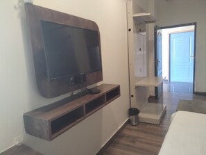 2 室のベッドルーム、WiFi、ベッドシーツ
