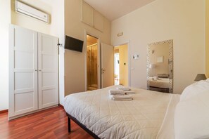 4 bedrooms, iron/ironing board, travel crib, WiFi
