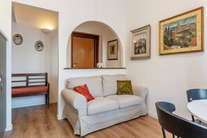 Living area - Elegant, with Private Terrace next to the Vatican! (Roma)