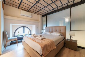 2 bedrooms, WiFi - Luxury, giant Loft next to Via Veneto (Roma)