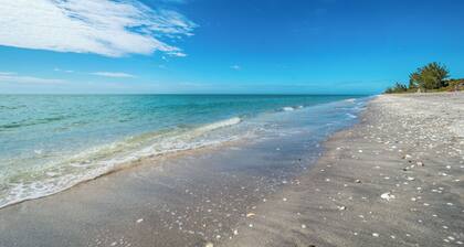 Manasota Key -Your Piece of Paradise - Steps to beach
