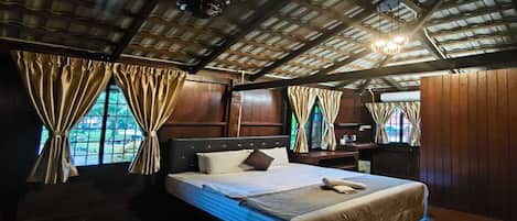 Deluxe Double Room, 1 King Bed