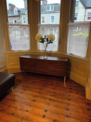 Interior - Victorian Townhouse next to UCC, Cork (Cork)