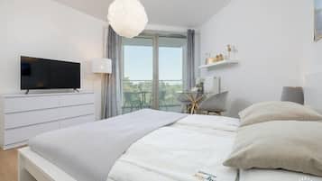 Bügeleisen/Bügelbrett, Reisekinderbett, WLAN, Bettwäsche