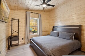 Apartment | 2 bedrooms - Brand New Hot Tub Axe Throwing Firepit Arcade (Sevierville)