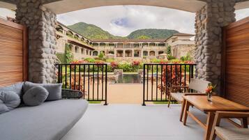 Room, 2 Queen Beds, Pool Access | Terrace/patio