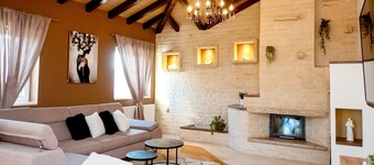 Whitestone Villa Dubrava - with outdoor pool