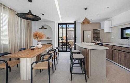 Villa Marantik - with outdoor pool