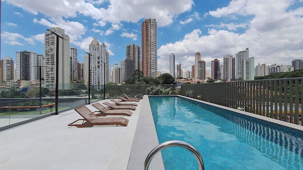 Piscina externa