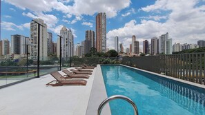 Outdoor pool - Lumen (São Paulo)