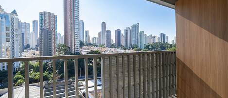 Exclusive Apartment | Property grounds