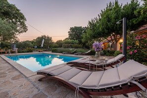 Pool - Villa Krasa ZadarVillas (Suknovci)